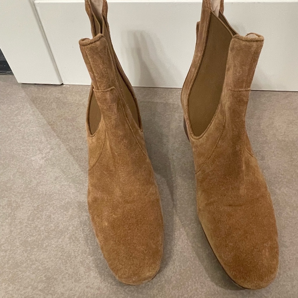 Zara Chelsea Heeled Boots size 41/ US9/10
